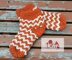 Chevron Illusion Slipper Socks- Adult Sizes