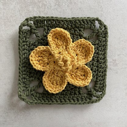 Buttercup Granny Square