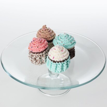 Let Them Eat Cupcakes in Lily Sugar 'n Cream Solids