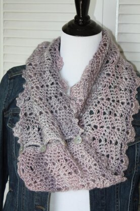 Pearl Cowl