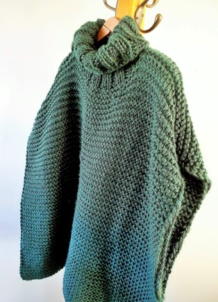 The Holly Poncho #4