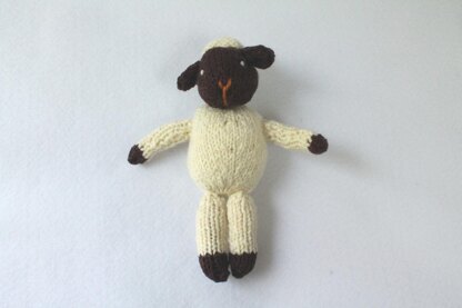 Lamb in cable jumper