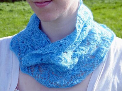 Trevi cowl