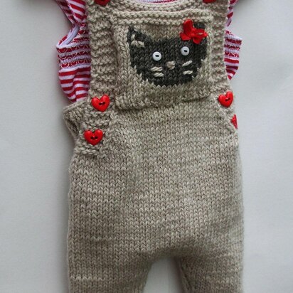 Baby’s Knitted Dungaree with motif pocket (dog or cat) 0-3 years