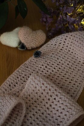 Woolen Heart Scarf