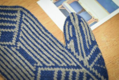 Jazz Age Mittens