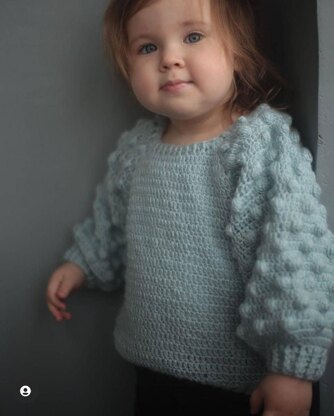 Princess Bobble Crochet Pattern baby jumper