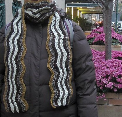 Scrappy Ripple Scarf