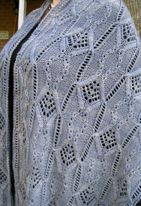 Mito Cable Lace Shawl