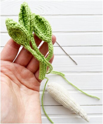 Knitted carrot: Easter Spring Decor