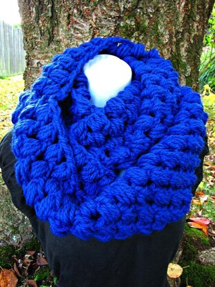 Karen: A Puff Stitch Infinity Scarf