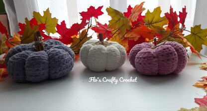 Plush Pumpkin Stack