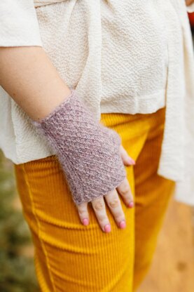 Textured Tunisian Mitts