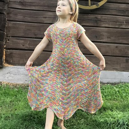Rainbow Dress For Little Miss - knitting pattern