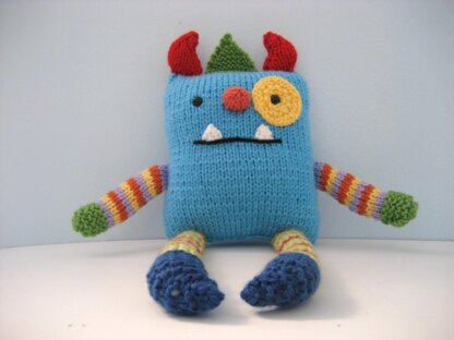 Knit Monster Amigurumi Pattern