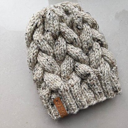 Super Bulky Oatmeal Cable Hat