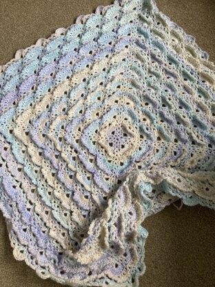 Fluffy Meringue Stitch Blanket in Patons Beehive Baby Fingering - Downloadable PDF