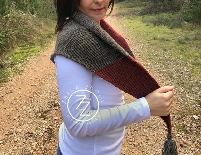 Ruth triangle scarf