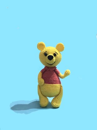 Pooh Bear Amigurumi