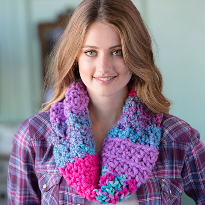 Uniquely You Party Cowl in Red Heart Mixology Solids, Prints and Swirl - LW4911-7 - Downloadable PDF