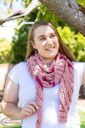 Striped Keyhole Boomerang Shawl