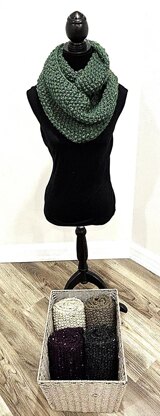 Seed Stitch Infinity Scarf