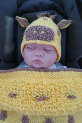 Giles Giraffe Baby Car Seat Blanket + Hat