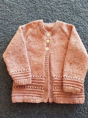 a cardigan for Florence