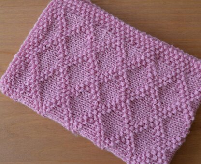 Diamonds Baby Blanket in Aran Yarn