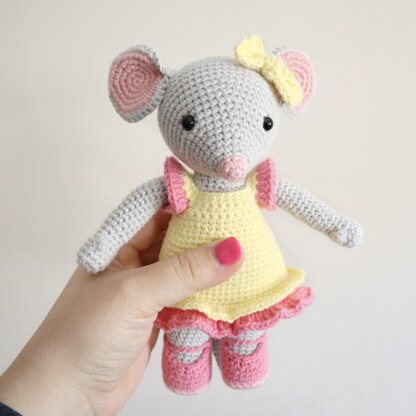 Milly the Mouse Amigurumi