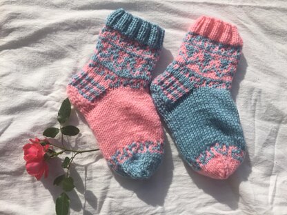 Toddler Lovely Blue in Pink Sock