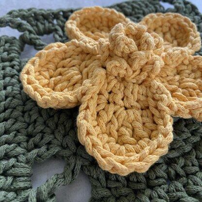 Buttercup Granny Square