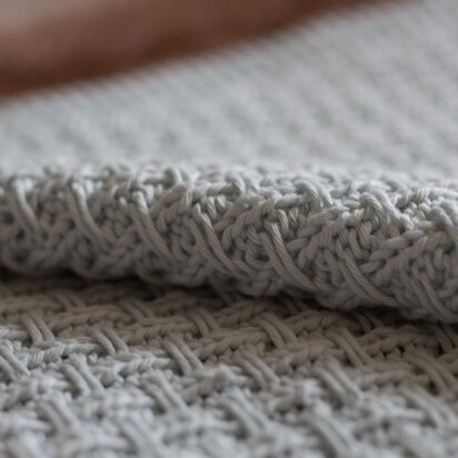 Hessian Baby Blanket - knitting pattern