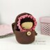 Hatching bag & Baby doll