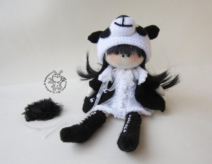 Doll Panda girl knitted flat