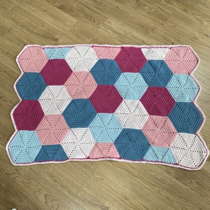 Hydrangea baby girl blanket