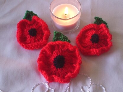 Fluted Poppies DK knitting pattern Remembrance Sunday Veterans day Armistice day