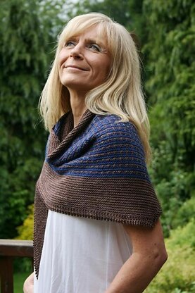 Collinear shawl