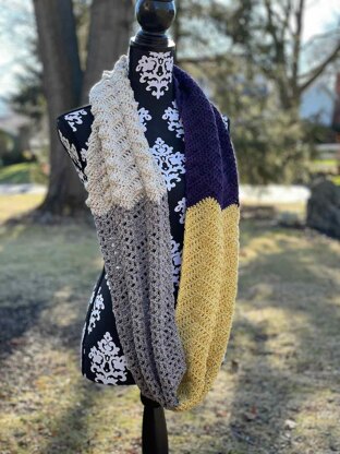 Ripple Infinity Scarf