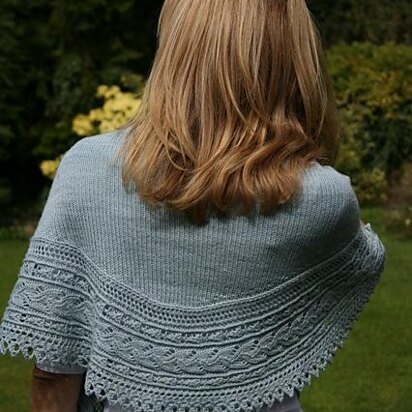 Miss Bennett Wrap - knitting pattern