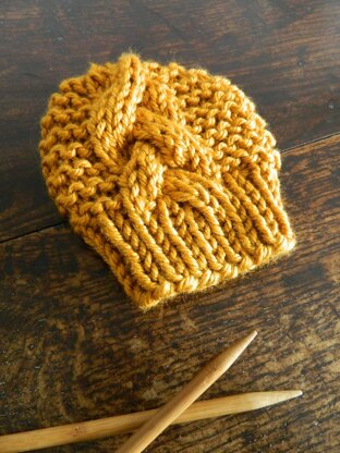 Super Chunky Cable Garter Stitch Hat