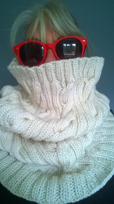 Aran Cable Cowl