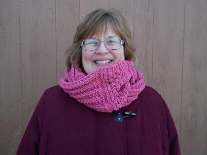 Ribbed Raspberries Infinity Scarf