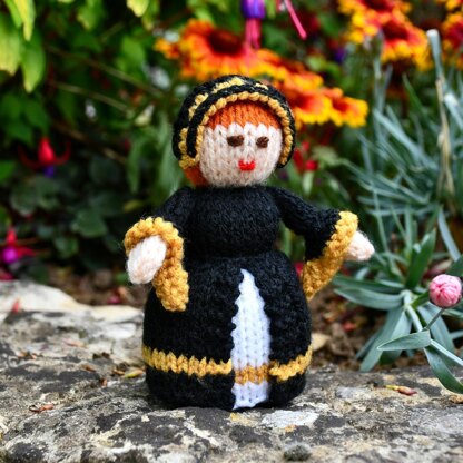 Katherine of Aragon Doll Knitting Pattern - Toy Knitting Pattern