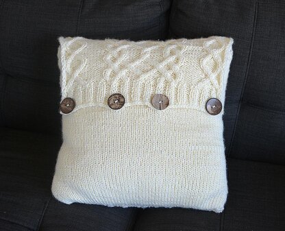 Chunky Cable Throw Pillow