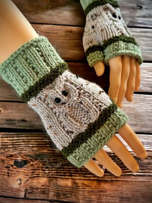 Owl Fingerless Gloves