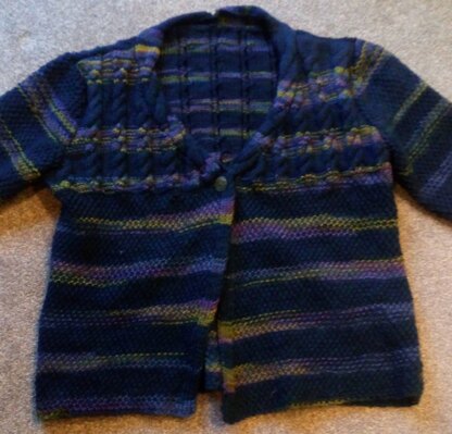 Cable cardigan in Viking yarn