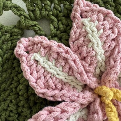 Amaryllis Belladonna Flower Granny Square