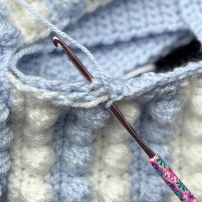 Bobble Stitch Teacosy