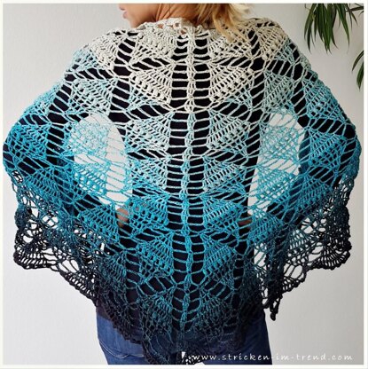 Crochet Triangle Shawl BioTronik #4